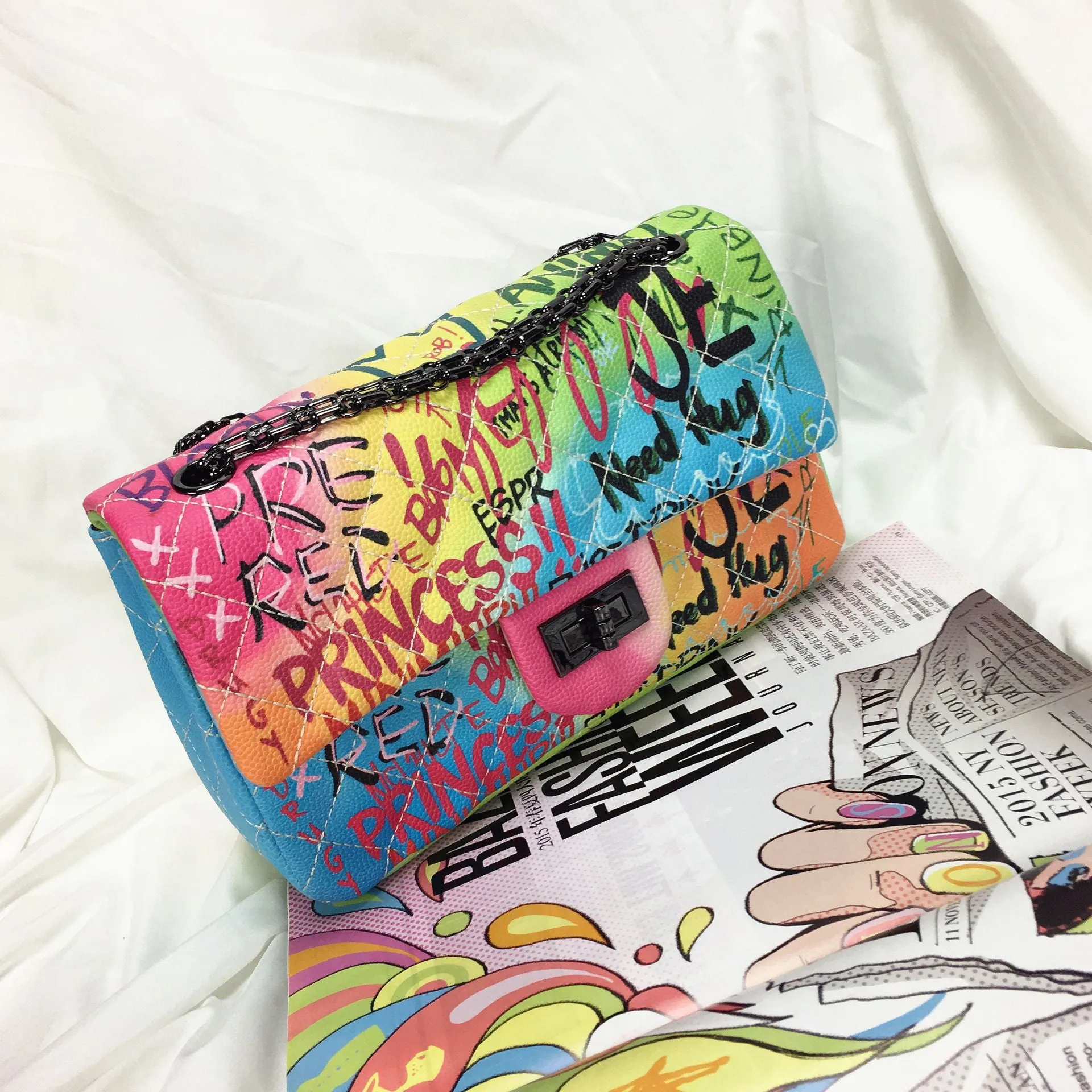 2019 new color graffiti printing shoulder bag fashion travel bag