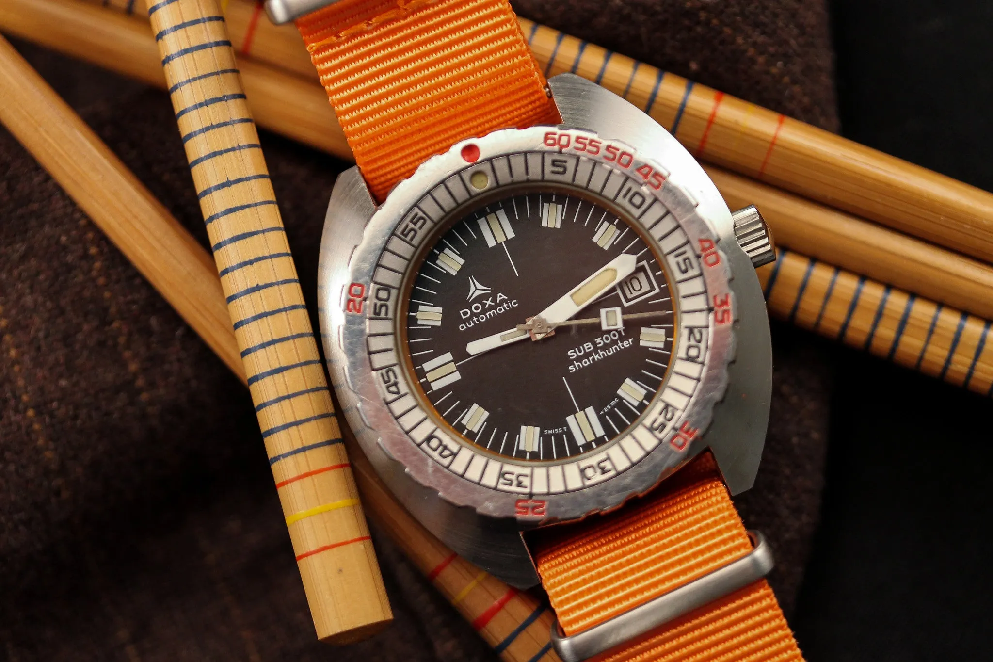 DOXA Sub 300T Sharkhunter