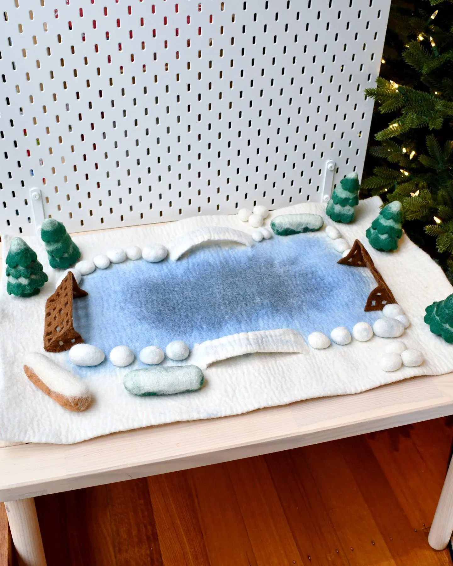 Felt Snow Ice Rink Play Mat Playscape