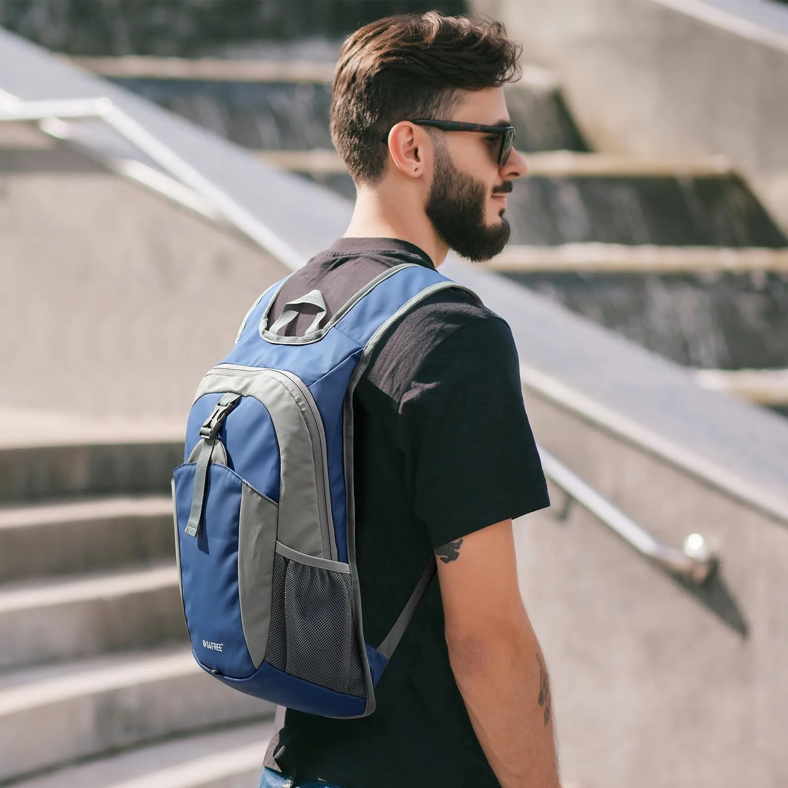 G4Free 12L Hiking Backpack