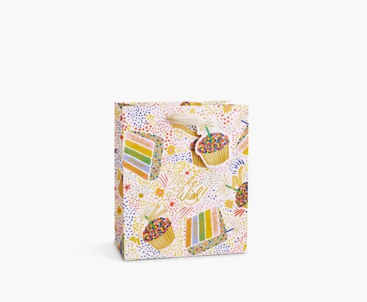 gift bag - birthday cake