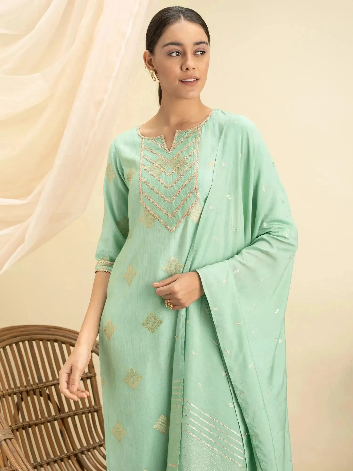 Green Self Design Silk Straight Kurta With Palazzos & Dupatta