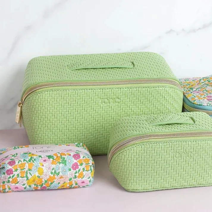 Herringbone Beauty Bag Medium | Pistachio