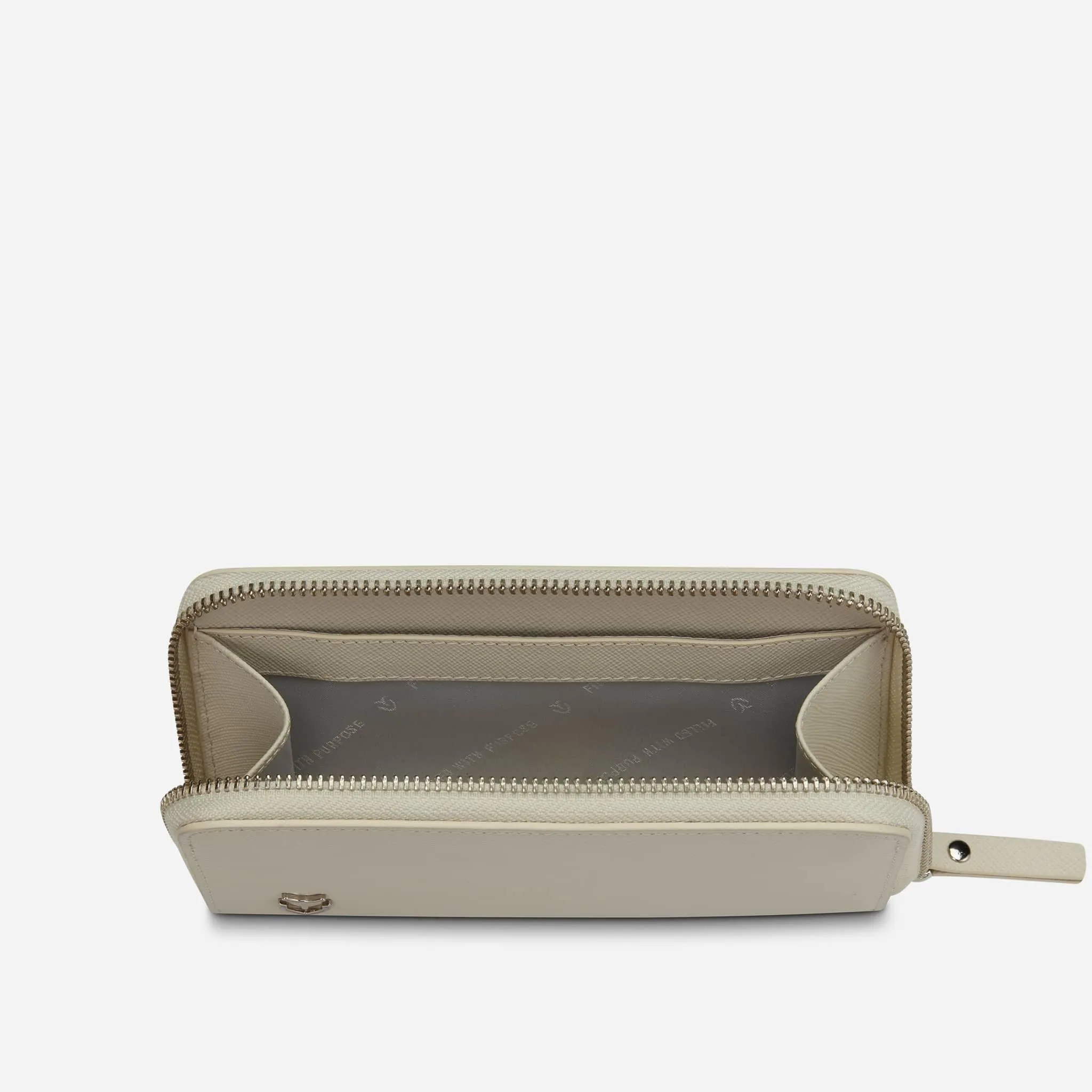 Leather Essentials Pouch