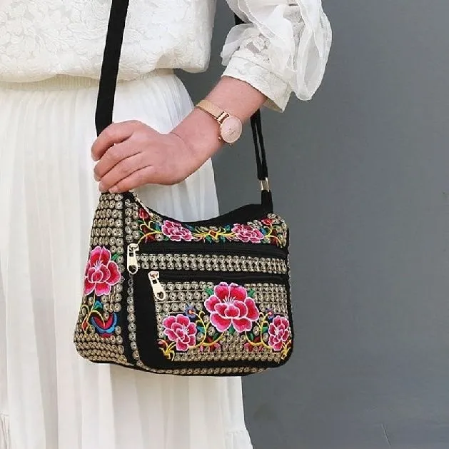 New Ethnic Style Women's Embroidery Bag Large Capacity Multi layer Embroidery One shoulder Crossbody Cosmetic Bag