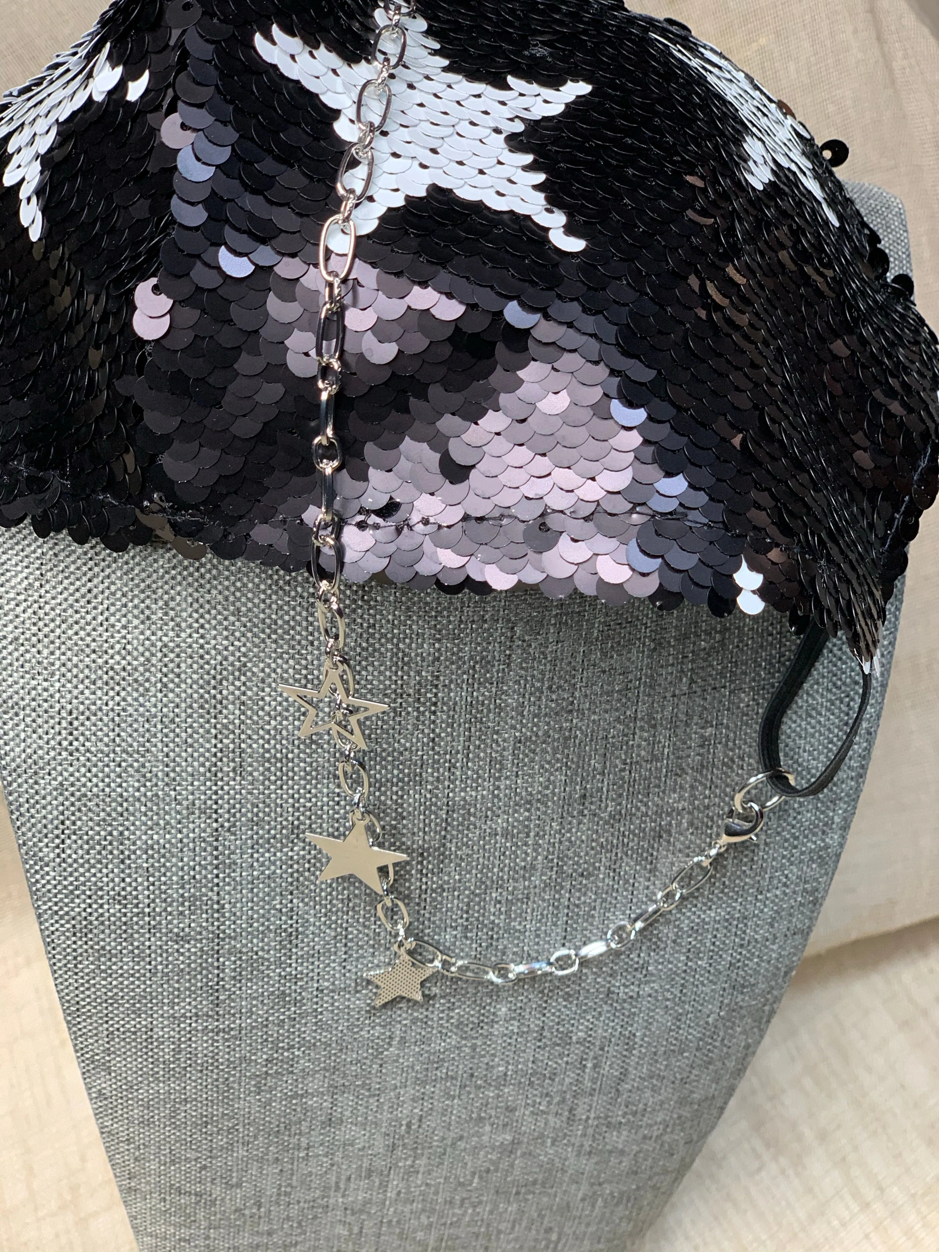 Oh My Stars Convertible Face Mask Chain