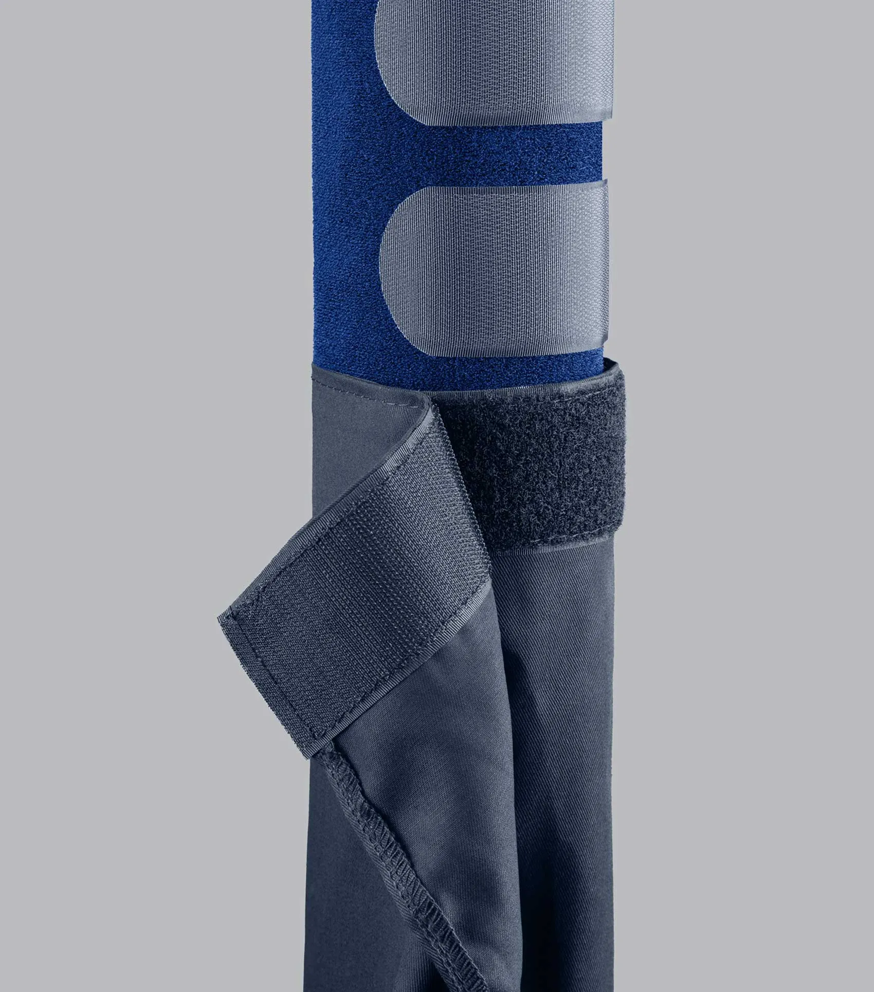 Padded Horse Tail Guard with Tail Bag Navy