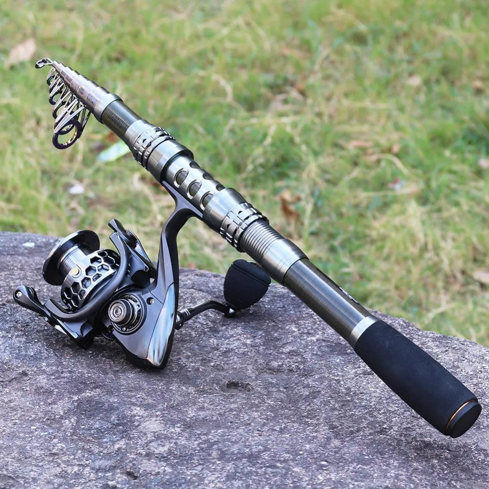 Portable Telescopic Carbon Fiber Spinning Rod Reel Combo