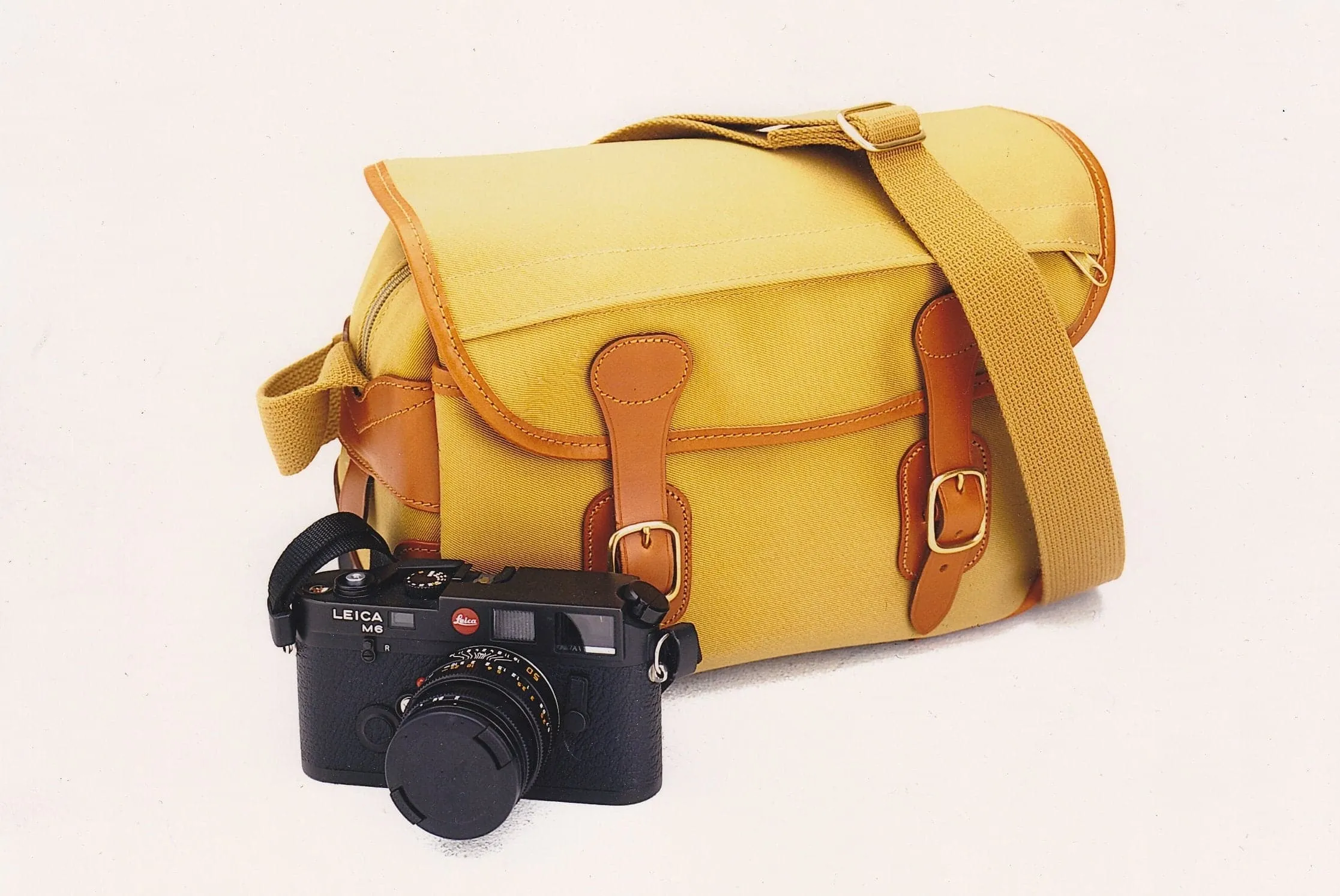 Series 3 Camera Bag - Khaki Canvas /Tan Leather