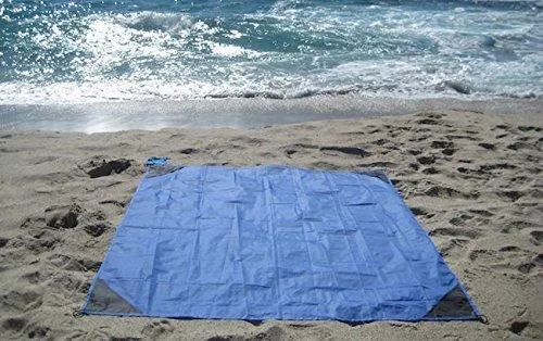 SupplyDistrict - Extra Large (83 x 55 inches) Pocket Blanket for Outdoor, Camping, Picnic, Beach, Hiking