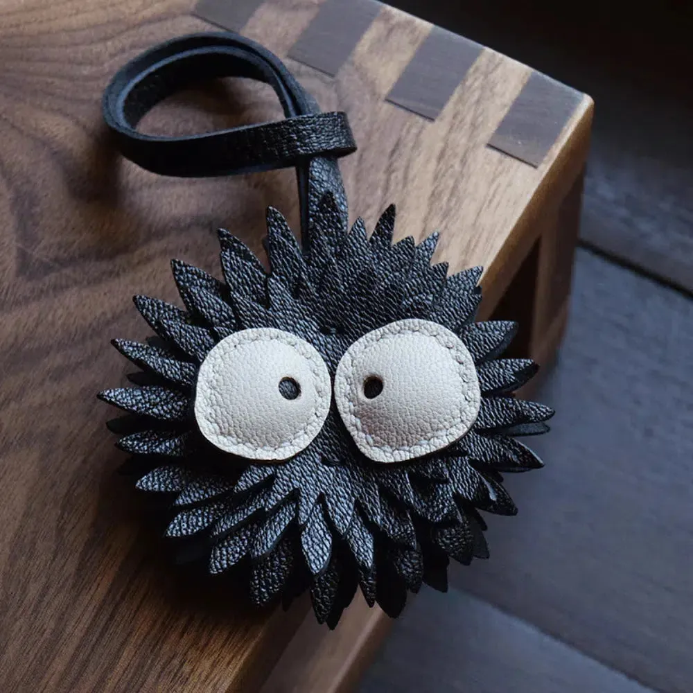 Susuwatari – Playful soot sprite design – Bag charm