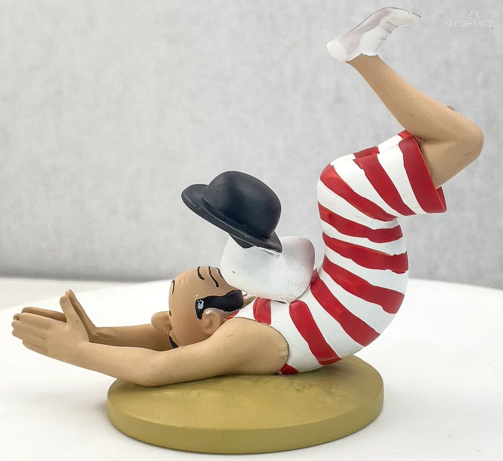 Tintin Figurine Officielle #55 Thomson Diving: Black Gold Herge Resin Figure