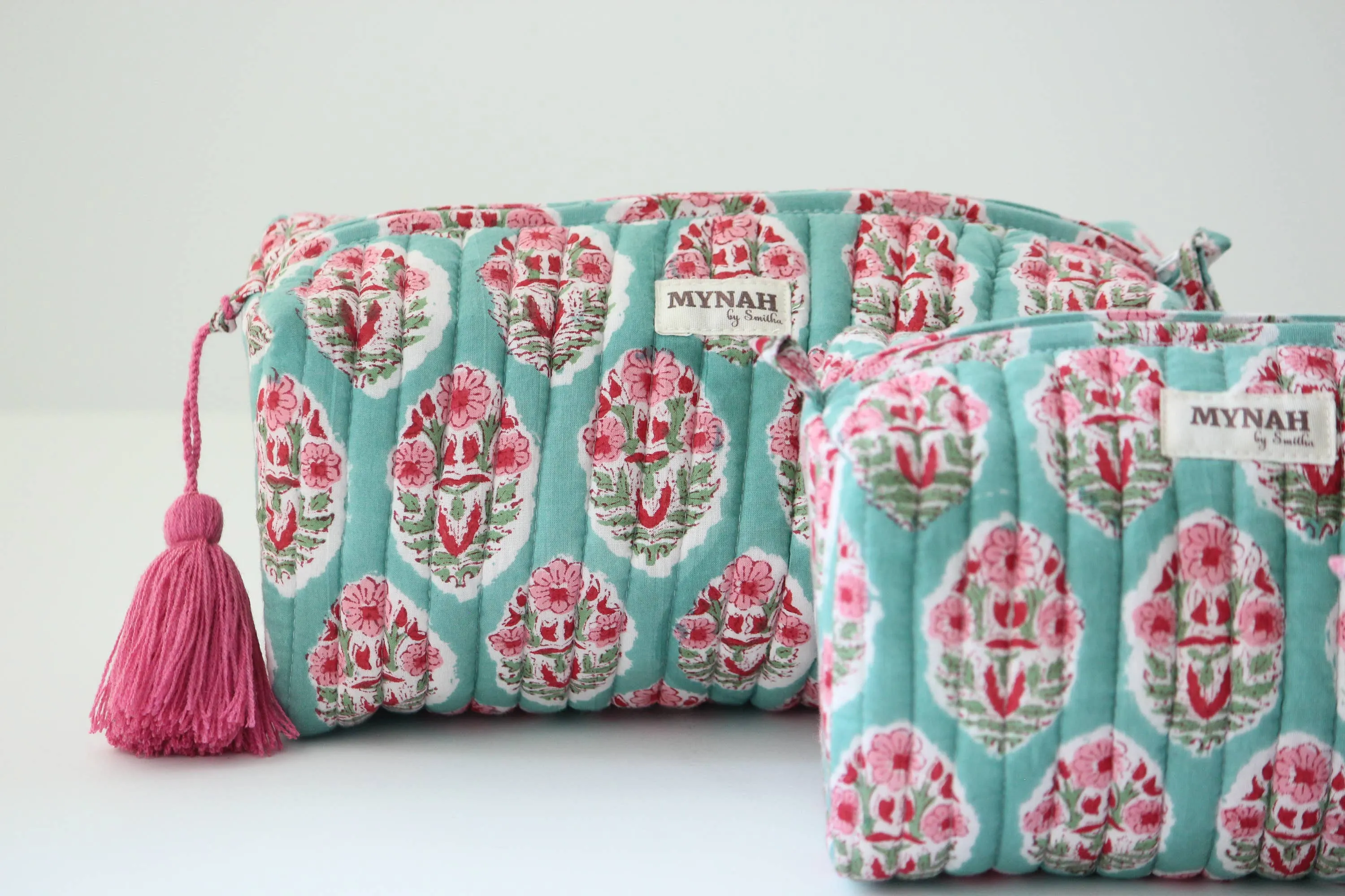 Turquoise floral organizer bag