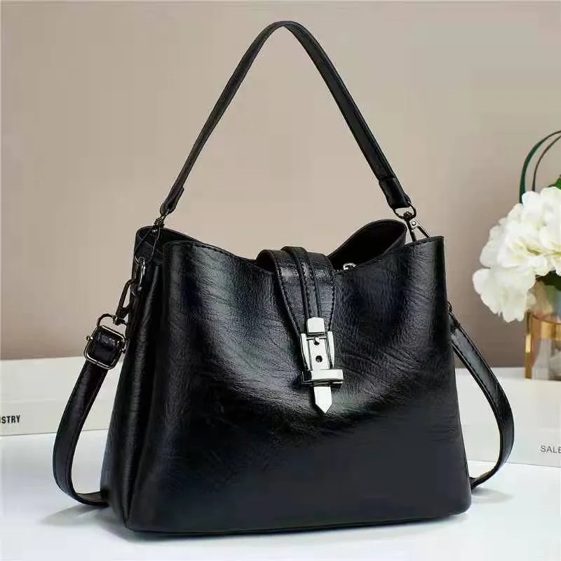 Women's cross-border new trendy retro-feel soft leather large-capacity handbag women's shoulder crossbody bag